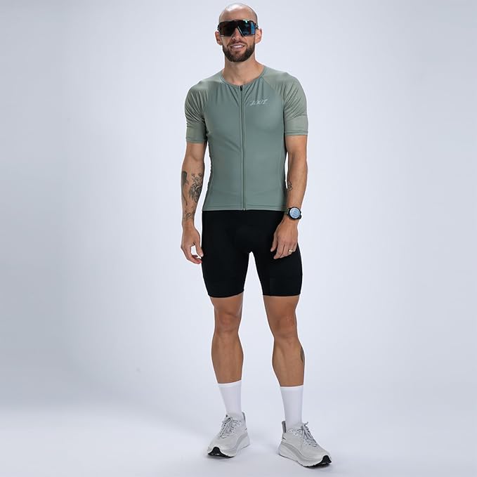 Zoot Men’s Core 7-Inch Tri Shorts, Quick Dry Performance Triathlon Shorts with Cycling Chamois Pad, Pockets & UPF 50+ Fabric