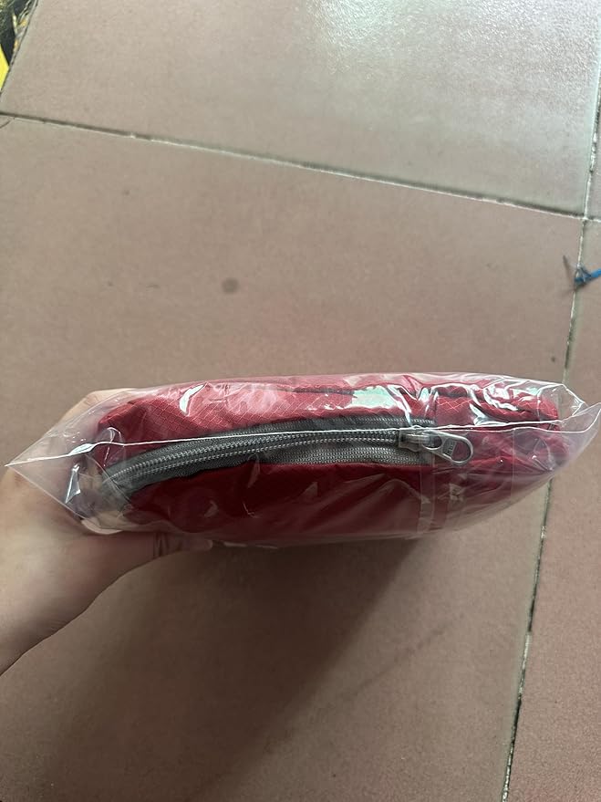 ZOMAKE Lightweight Packable Backpack, 35L Light Foldable Hiking Backpacks Water Resistant Collapsible Daypack for Travel(Red)