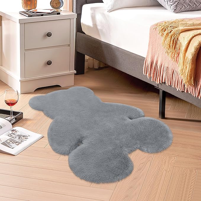 2.5x3.4 ft Grey Small Bear Soft Fluffy Rug, Shag Faux Sheepskin Fur Rug Fuzzy Shaggy Area Rug Cute Plush Carpet for Nursery Kids Girls Bedroom Room Aesthetic Living Room Floor Home Decor, Grey