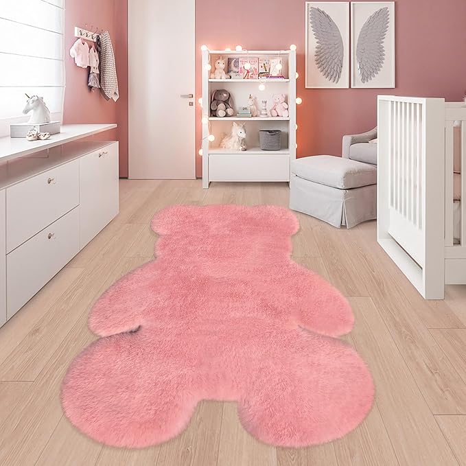 4.6x6 ft Pink Bear Soft Fluffy Large Rug, Shaggy Faux Sheepskin Fur Rug Fuzzy Shag Area Rug Cute Plush Carpet for Nursery Kids Girls Bedroom Room Aesthetic Living Room Floor Home Decor, Pink