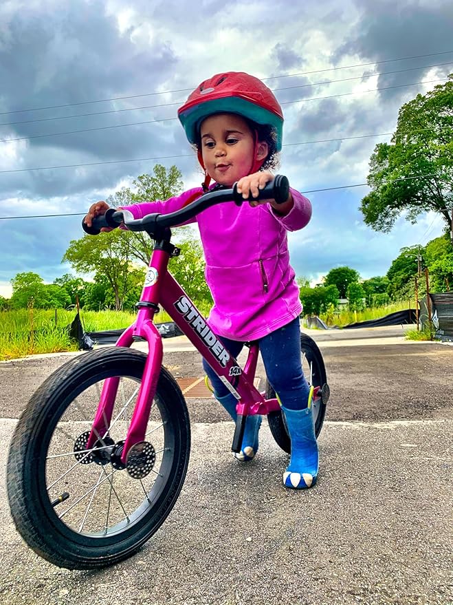Strider 14x, Balance Bike for Kids 3 to 6 Years - Includes Custom Grips, Padded Seat, Performance Footrest & All-Purpose Tires - Easy Assembly & Adjustments