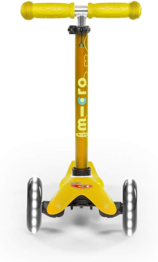 Micro Kickboard Mini Deluxe LED Three-Wheeled Lean-to-Steer Swiss-Designed Micro Scooter