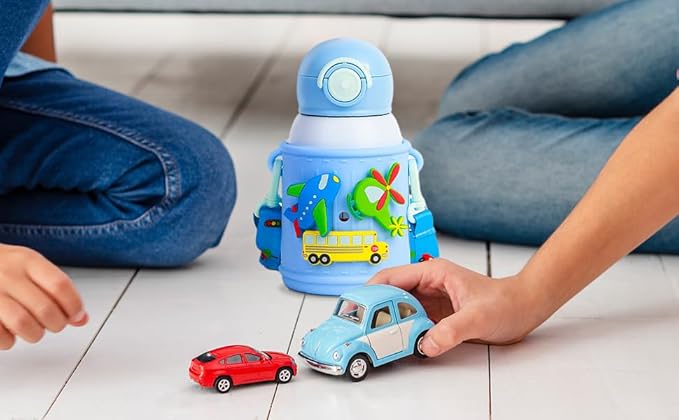 Kids Insulated Tumbler Set – 16 oz Stainless Steel Bottle with 2 Lids (Straw + Pour), Screw-On Cup, Adjustable Strap, Silicone Sleeve + 8 Charms – BPA-Free, Gift-Ready (Car Race)