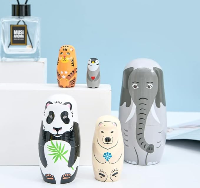 Long-Nosed Elephant Nesting Dolls Wooden Matryoshka Russian Doll Handmade Stacking Toy Set 5 Pieces for Kids