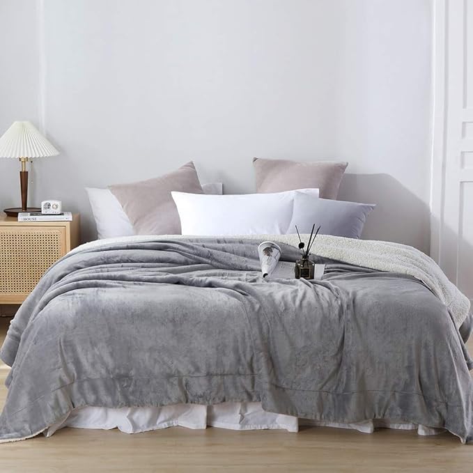 NANPIPER Flannel Blanket Reversible Sherpa Throw Blanket Super Soft Plush Warm Fleece Microfiber (90"x90",Light Gray) Queen