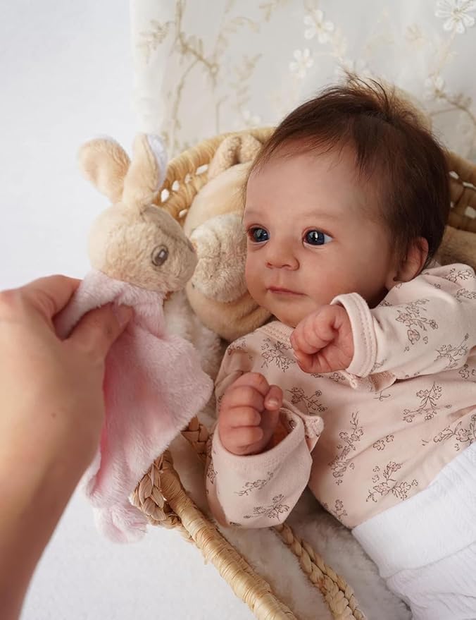 MAIHAO Realistic Reborn Baby Doll - 18 inch Lifelike Newborn Bebe Doll Girl Soft Body Open Eyes Real Life Like Baby Dolls Gifts for Kids Age 3+