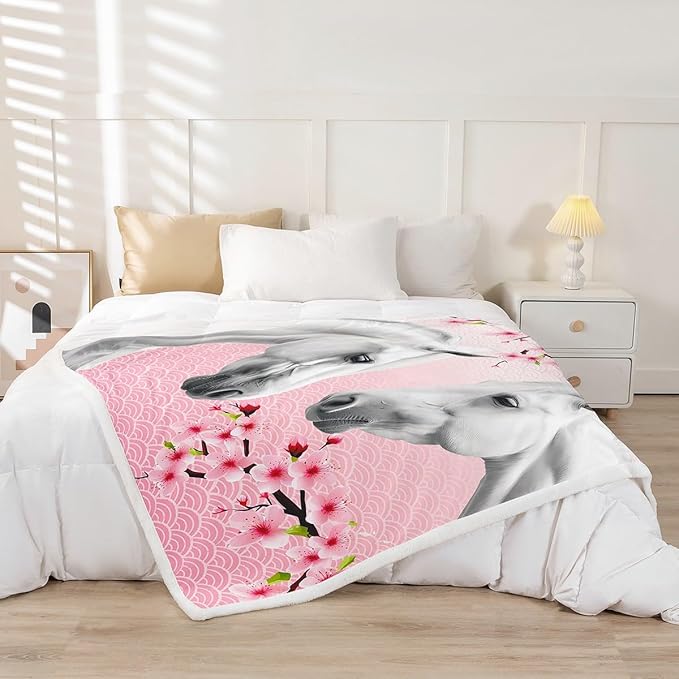 Horse Fleece Throw Blanket for Girls Boys Teens 3D Animal Theme Sherpa Blanket Kids Cherry Blossoms Plush Blanket Cute Pink Floral Room Decor Horse Lover Farmhouse Style Fuzzy Blanket 40x50 Inch