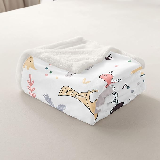 Baby Dinosaur Plush Blanket Kids Cartoon Dinosaurs Fleece Throw Blanket Nursery Dino Sherpa Blanket for Children Boys Girls Jungle Animals Fuzzy Blanket for Sofa Bed Couch, Room Decor 40x50 Inch