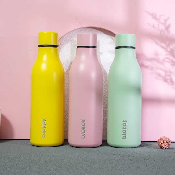 BJPKPK Insulated Water Bottles, 18 oz Stainless Steel Metal Water Bottle with Strap, BPA Free Leak Proof Thermo, Mugs, Flasks, Reusable Water Bottle for Sports & Travel, Macaron Green