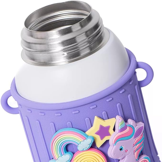Kids Insulated Tumbler Set – 16 oz Stainless Steel Bottle with 2 Lids (Straw + Pour), Screw-On Cup, Adjustable Strap, Silicone Sleeve + 8 Charms – BPA-Free, Gift-Ready (Unicorn)