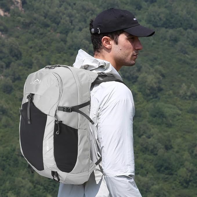 Hiking Hydration Backpack with 3l Water Bladder for Women and Men 25L Water Backpack for Hiking, Cycling, Climbing, Camping