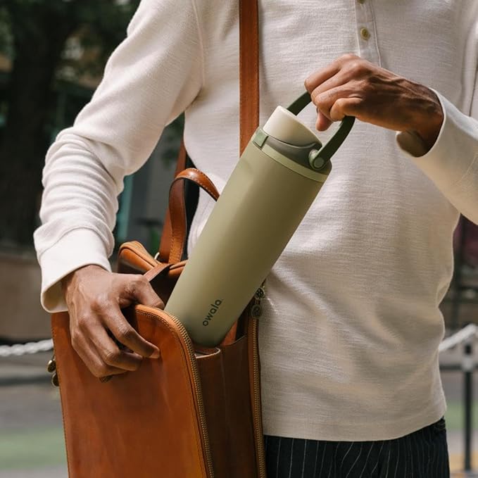 Owala FreeSip Sway Insulated Stainless Steel Water Bottle with Two-Way Spout, Built-In Straw and Bucket Handle, Made for Travel, School, and Sports, 30oz, BPA Free, Leak Proof, Off Road