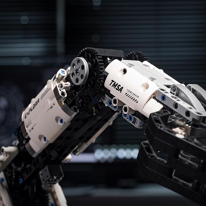 Mechanical Technical Arm Building Blocks Set,Toy Set with Remote Control and 8-Way Control,STEM Educational Toys,Set for Boys and Girls 8-14,Technic Robotic Arm Set for Adult(784Pcs)