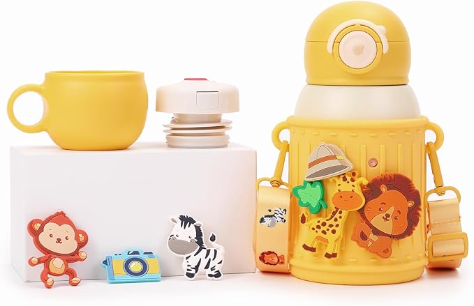 Kids Insulated Tumbler Set – 16 oz Stainless Steel Bottle with 2 Lids (Straw + Pour), Screw-On Cup, Adjustable Strap, Silicone Sleeve + 8 Charms – BPA-Free, Gift-Ready (Safari)