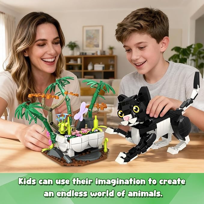 3 in 1 Wild Animals Panda Building Set - Animal Figures with 3 Building Options Panda Cat Zebra, 724 PCS Building Block Toy Home Office Decor Birthday for Kids Boys Girls 9-12+