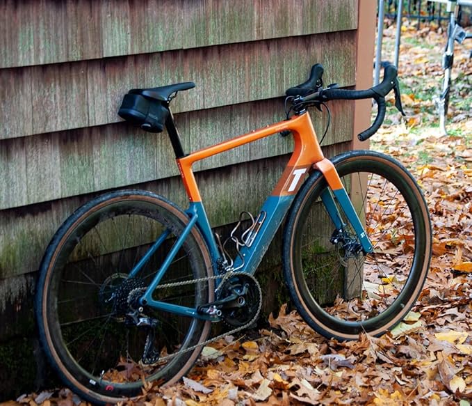 SILCA Mattone Grande | Bicycle Seat Bag Secured by BOA Capture System | YKK Waterproof Zipper | 77 Cubic Centimeters of Storage Space | Bike Saddle Bag