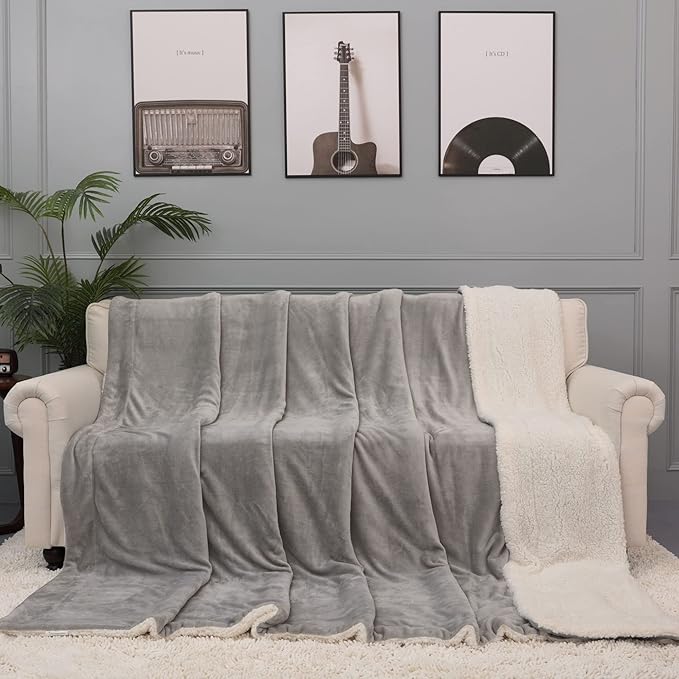 NANPIPER King Size Sherpa Blanket, Soft Fleece Throw for Bed, Reversible Thick Fuzzy Blanket for Winter (Light Grey, 90x108 inches)