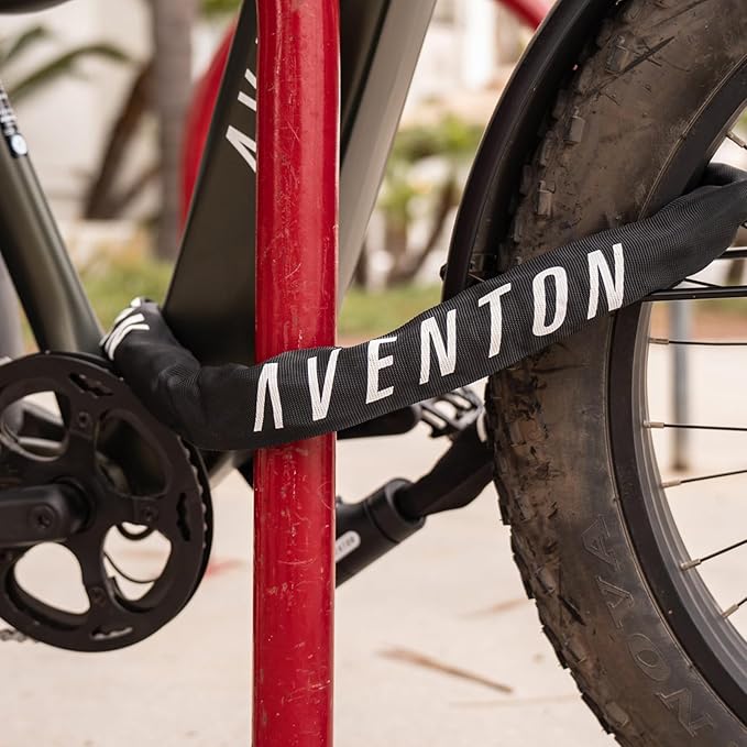 Aventon 8mm Thick Chain Lock, 47inch Heavy Duty Anti Theft Bicycle Lock, Equipped with a Waterproof and Scratch-Resistant Nylon Cover, Suitable for Bicycle, Motorcycle,Tricycle, Fence, and Door.