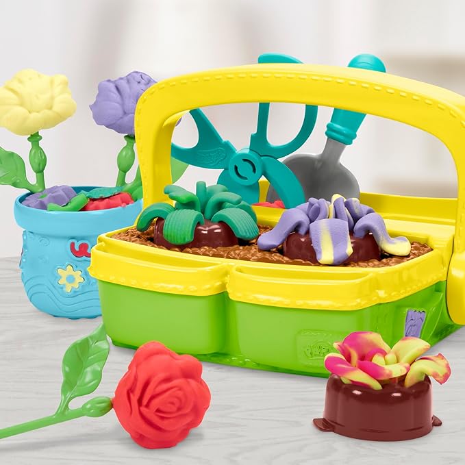 Play-Doh Blooming Flower Garden Toy Playset, Nature Pretend Play, Kids Arts & Crafts, Christmas Stocking Stuffer Gifts, Ages 3+