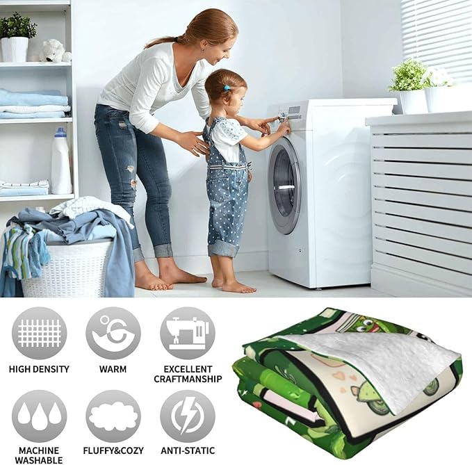 Pickle Throw Blanket Soft Pickle Lovers Flannel Blanket for Girls Boys Lightweight Cozy Print Blankets Gift for Women Men Couch Sofa Bed 80" x 60"