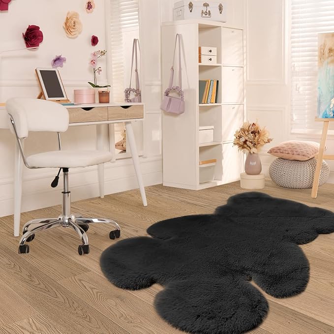 4x5.3 ft Black Bear Shaggy Large Rug, Soft Fluffy Faux Sheepskin Fur Rug Fuzzy Shag Area Rug Cute Plush Carpet for Nursery Kids Girls Bedroom Room Aesthetic Living Room Floor Home Decor, Black