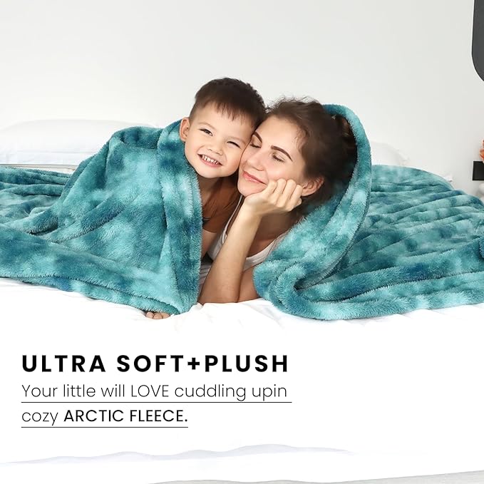 Fleece Throw Blanket Cozy Soft Lightweight Throw Blankets Warm Plush Lightblue fall blankets and throws Couch Sofa Bed Camping Travel Picnic Outdoor Blanket Bedding Kid Baby Boys Girls Adults 60x80 in