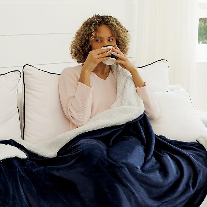 NANPIPER Sherpa Blanket Twin Size for Couch, Warm and Lightweight Throw, Soft Fuzzy Plush Fleece for Winter, Estate Blue 60x80 Inches