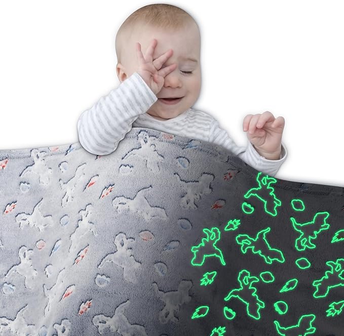 Viviland Kids Throw Blanket Glow in The Dark, Dinosaur Toddler Blankets for Boys, Soft Warm Lightweight Plush Throw Blanket Fleece for Sofa Chair Couch Bed Gift for Kids, 30" x 40"