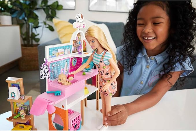 Barbie Doll (11.5-in Blonde) and Pet Boutique Playset with 4 Pets, Color-Change Grooming Feature and Accessories, Great Gift for 3 to 7 Year Olds
