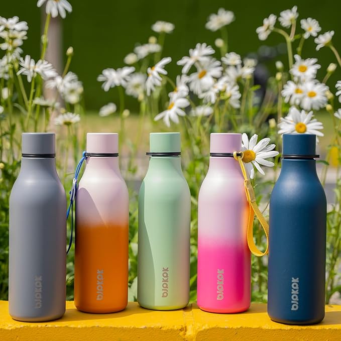 BJPKPK Insulated Water Bottles, 18 oz Stainless Steel Metal Water Bottle with Strap, BPA Free Leak Proof Thermo, Mugs, Flasks, Reusable Water Bottle for Sports & Travel, Macaron Green