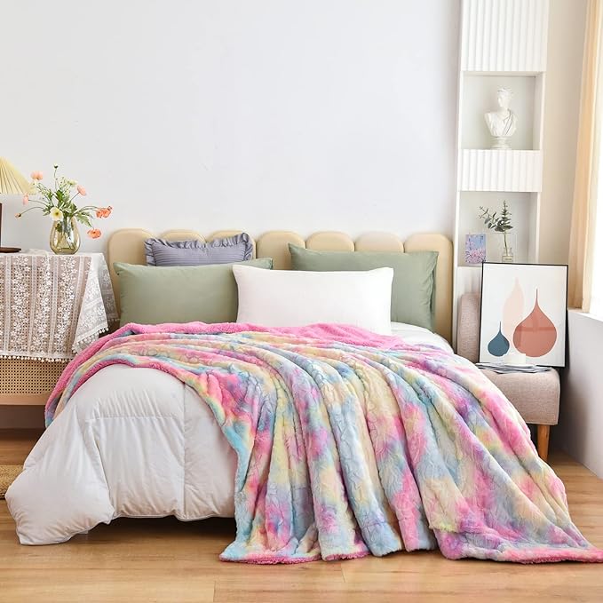 NEWCOSPLAY Super Soft Faux Fur Blanket Queen Size Light Rainbow Sherpa Fuzzy Plush Warm Blanket for Sofa Bed (Light Rainbow, Queen(90"x90"))