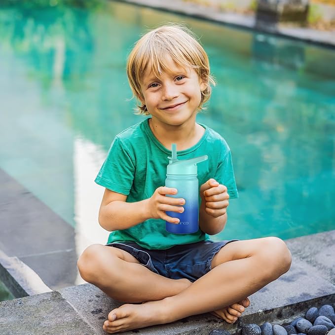 Mininoo Insulated Kids Water Bottle, 12 oz Stainless Steel Water Bottle Kids with Straw Lid and Chug Lid for Girls, Boys (Sky/Blue)