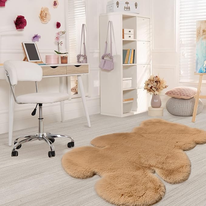6x8 ft Bear Shag Large Rug, Soft Fluffy Faux Sheepskin Fur Rug Fuzzy Shaggy Area Rug Cute Plush Carpet for Nursery Kids Girls Bedroom Room Aesthetic Living Room Floor Home Decor, Brown