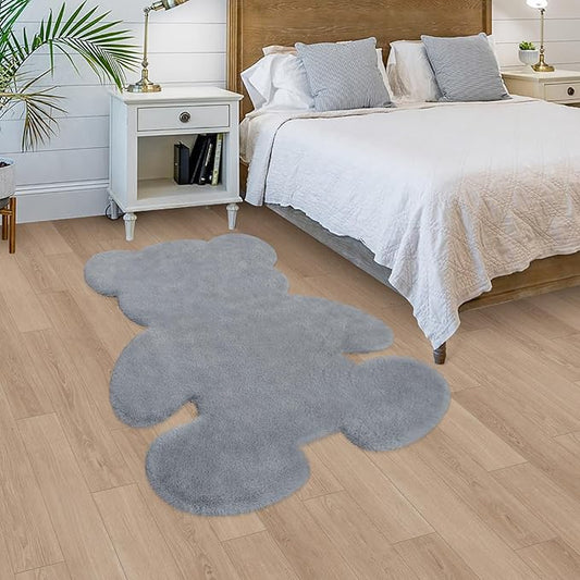 4x5.3 ft Grey Bear Shaggy Large Rug, Soft Fluffy Faux Sheepskin Fur Rug Fuzzy Shag Area Rug Cute Plush Carpet for Nursery Kids Girls Bedroom Room Aesthetic Living Room Floor Home Decor, Grey