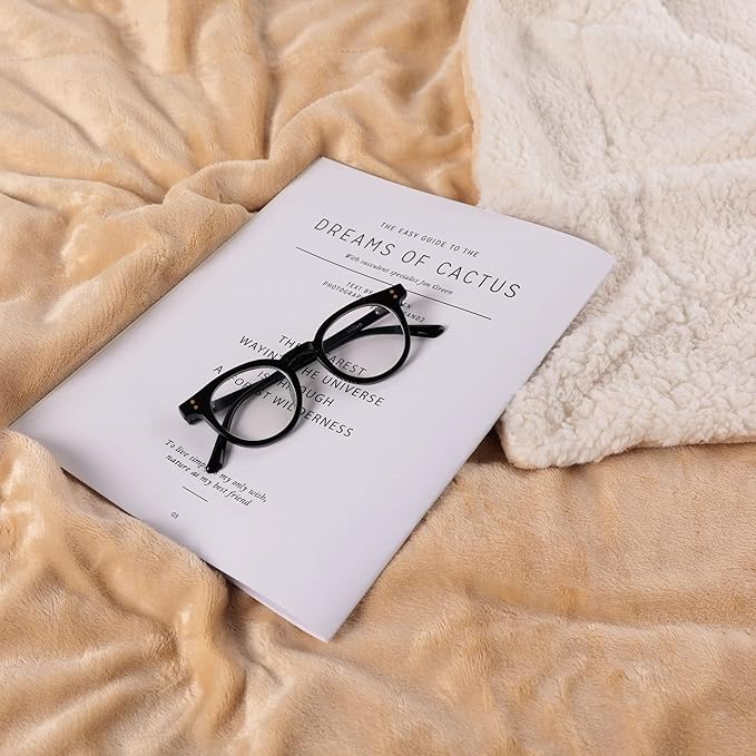 NANPIPER King Size Blanket Warm Sherpa, Soft Fleece Throw for Bed, Reversible Thick Fuzzy Microfiber for Winter (Beige,90x108 inches)