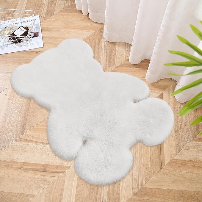 2ft White Small Bear Shag Rug, Soft Fluffy Faux Sheepskin Fur Rug Fuzzy Shaggy Area Rug Cute Plush Carpet for Nursery Kids Girls Bedroom Room Aesthetic Living Room Floor Home Decor, White