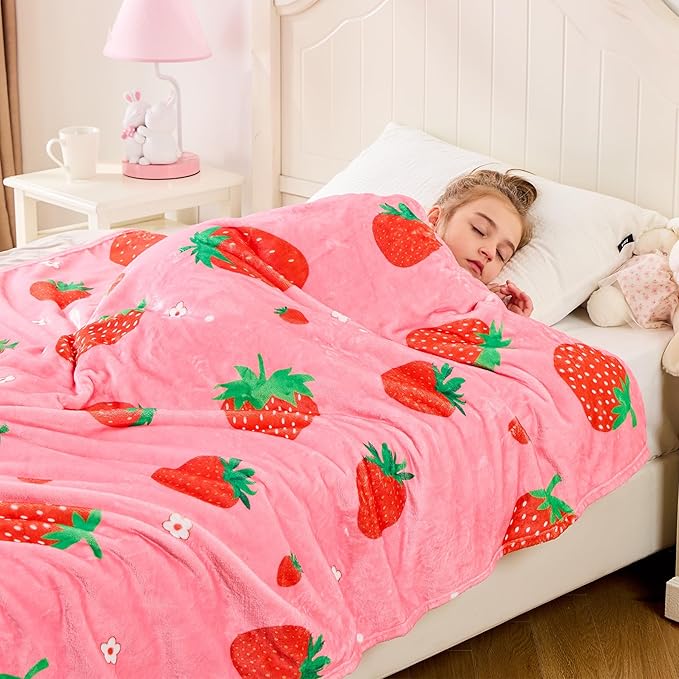 Wajade Kids Pink Strawberry Throw Blanket for Girls Teens Women Soft Fuzzy Flannel Bed Blanket for Kids Adults Plush Christmas Birthday Gifts 50”x60”
