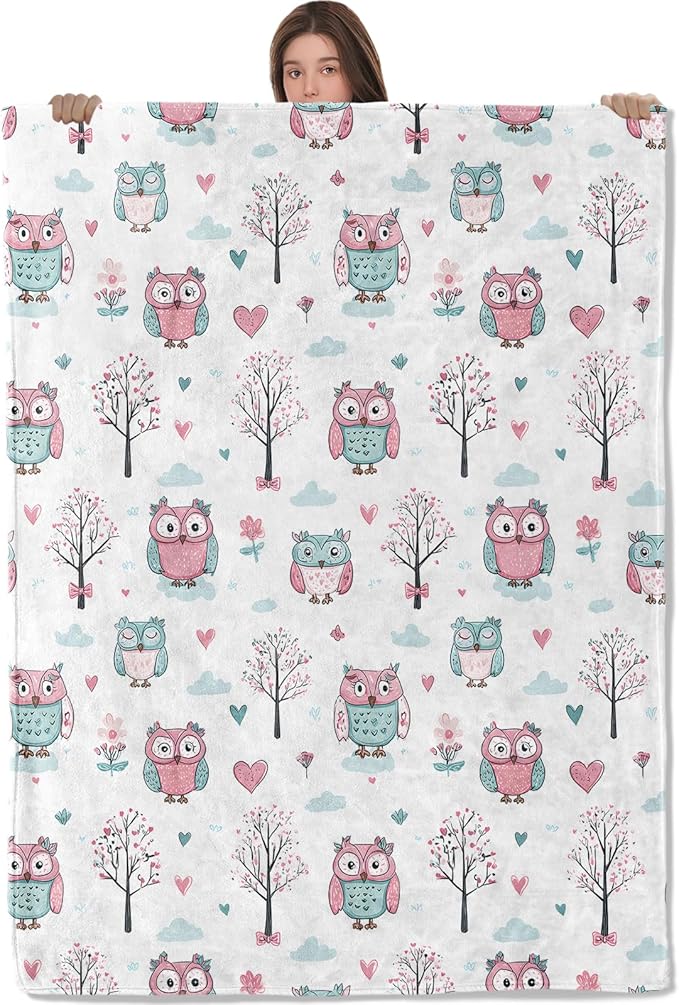 Playful Owl Blanket,Cute Bird with Tree and Heart Fleece Blankets,Soft Warm Decorative Throw for Couch,Bedroom,Travel,Camping,Practical Throws Gifts for Kids Adults Nature Lovers,50X60 Inch