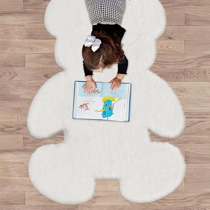 4x5.3 ft White Bear Shaggy Large Rug, Soft Fluffy Faux Sheepskin Fur Rug Fuzzy Shag Area Rug Cute Plush Carpet for Nursery Kids Girls Bedroom Room Aesthetic Living Room Floor Home Decor, White
