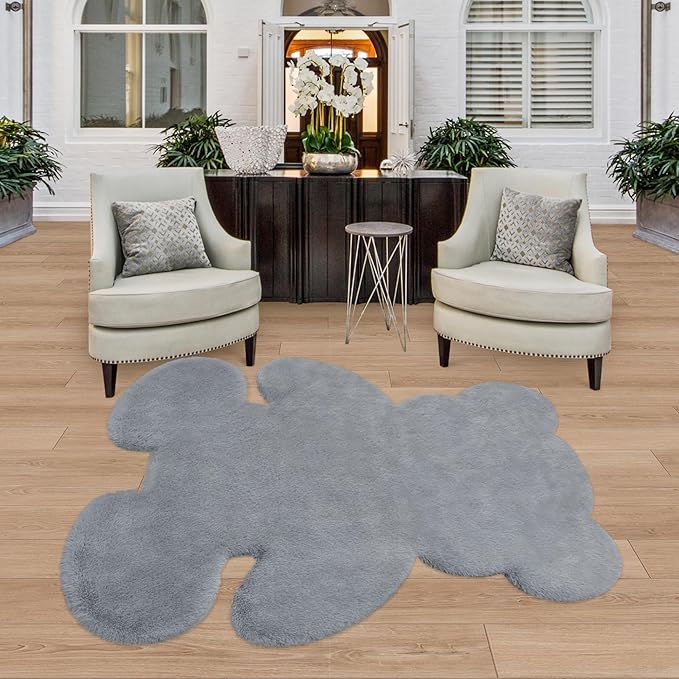 4.6x6 ft Grey Bear Soft Fluffy Large Rug, Shaggy Faux Sheepskin Fur Rug Fuzzy Shag Area Rug Cute Plush Carpet for Nursery Kids Girls Bedroom Room Aesthetic Living Room Floor Home Decor, Grey