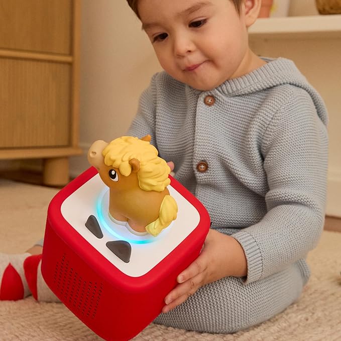 Toniebox 2 My First Farm Bundle for Kids 1+ with Soft and Squeezable Cow, Horse, and Pig - Sunset Red