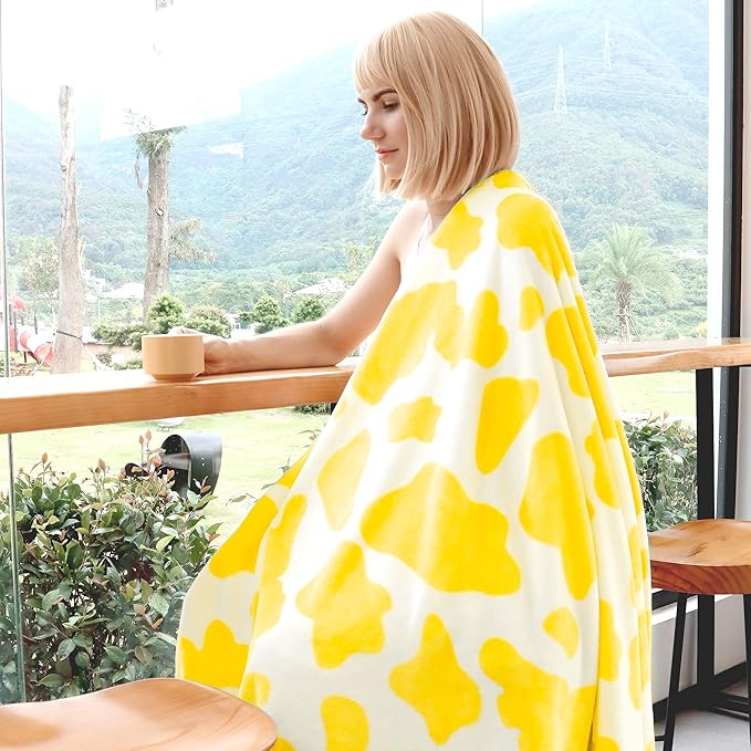 Fleece Blanket Soft Cozy Yellow Throw Blanket 50"x60" Lightweight Decorative Blanket for Couch Bed Yellow Gifts for Teens Girls Women Birthday