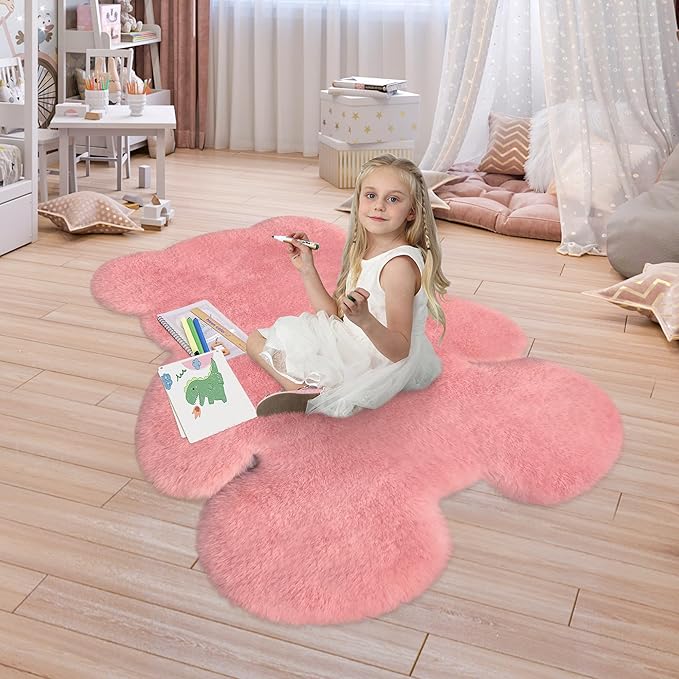 4x5.3 ft Pink Bear Shaggy Large Rug, Soft Fluffy Faux Sheepskin Fur Rug Fuzzy Shag Area Rug Cute Plush Carpet for Nursery Kids Girls Bedroom Room Aesthetic Living Room Floor Home Decor, Pink