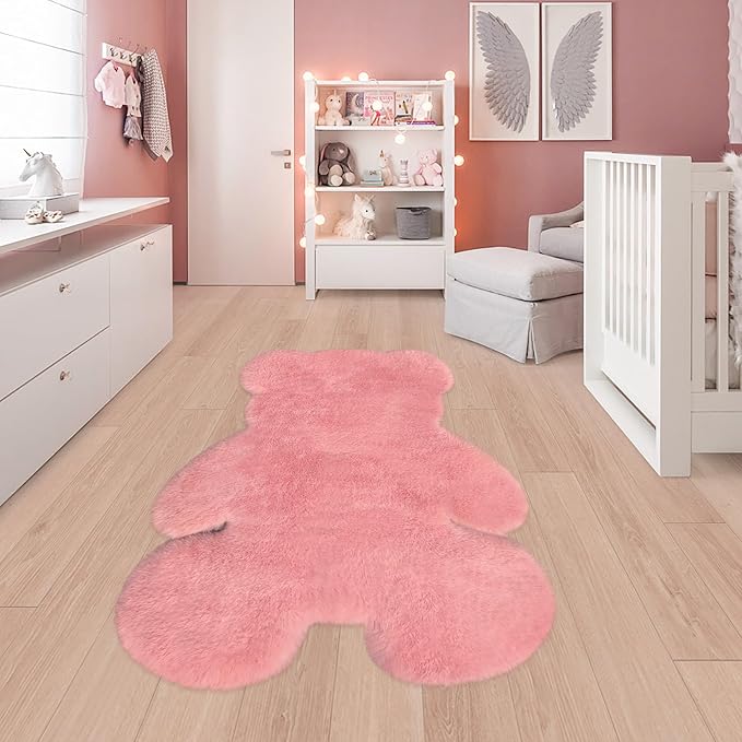 4x5.3 ft Pink Bear Shaggy Large Rug, Soft Fluffy Faux Sheepskin Fur Rug Fuzzy Shag Area Rug Cute Plush Carpet for Nursery Kids Girls Bedroom Room Aesthetic Living Room Floor Home Decor, Pink