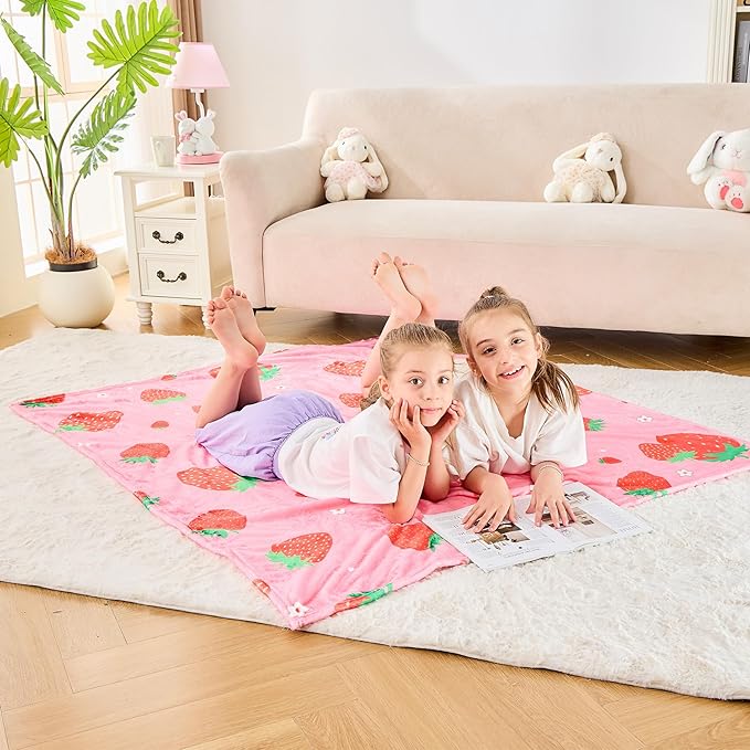 Wajade Kids Pink Strawberry Throw Blanket for Girls Teens Women Soft Fuzzy Flannel Bed Blanket for Kids Adults Plush Christmas Birthday Gifts 50”x60”