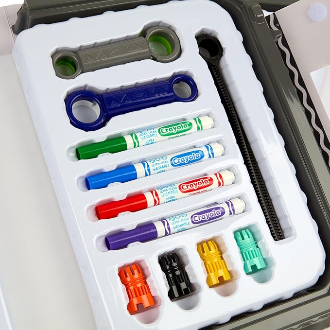 Crayola Colourwhirls Battle Arena Set, DIY Gyro Spin Art Toy, 4 Battling Spinning Tops for Kids, Recess Toys & Games, Gift for Kids, Ages 6+