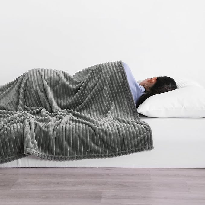 Ntbay Flannel Fleece Twin Blanket, Soft Lightweight Fuzzy Bed Blanket for Couch Sofa Bed All Seasons - Gray - 60 x 80 inches