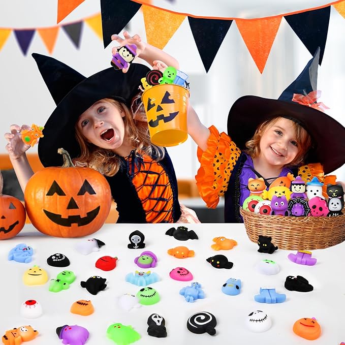 OCHIDO 100 PCS Halloween Party Favors, Halloween Squishy Toys, Mini Stress Relief Toys in Bulk, Halloween Gifts for kids, Goodie Bags Stuffers Trick or Treat Toys Classroom Prizes