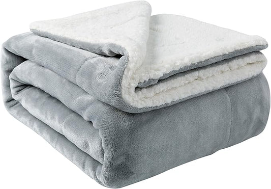 NANPIPER Sherpa Blanket Warm Blankets for Winter Super Soft Fuzzy Flannel Fleece/Wool Like Reversible Velvet Plush Couch Blanket Lightweight(Light Grey Throw Size 50"x60")
