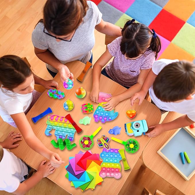 1000Pcs Party Favors for Kids, Treasure Box Toys for Classroom, Prize Box Toys for Kids Classroom, Pinata Stuffers, Bulk Fidget Toys Pack, Birthday Gift, Carnival Prizes, Goodie Bags Stuffers